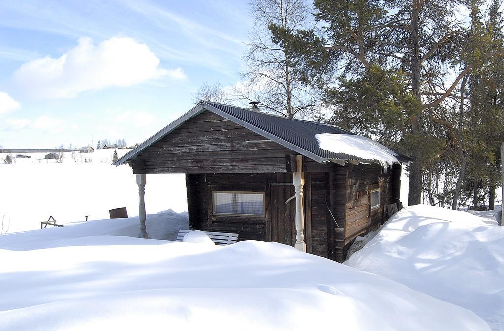 Вілла Lakeside House In Lapland Skaulo Екстер'єр фото